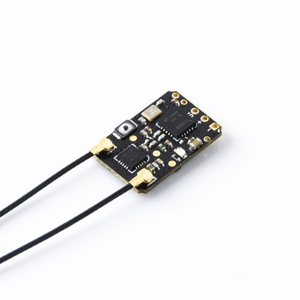 Radiomaster-R1ミニr81ナノレシーバー、sbu - Receiver Sbus 8Ch のレビューと価格